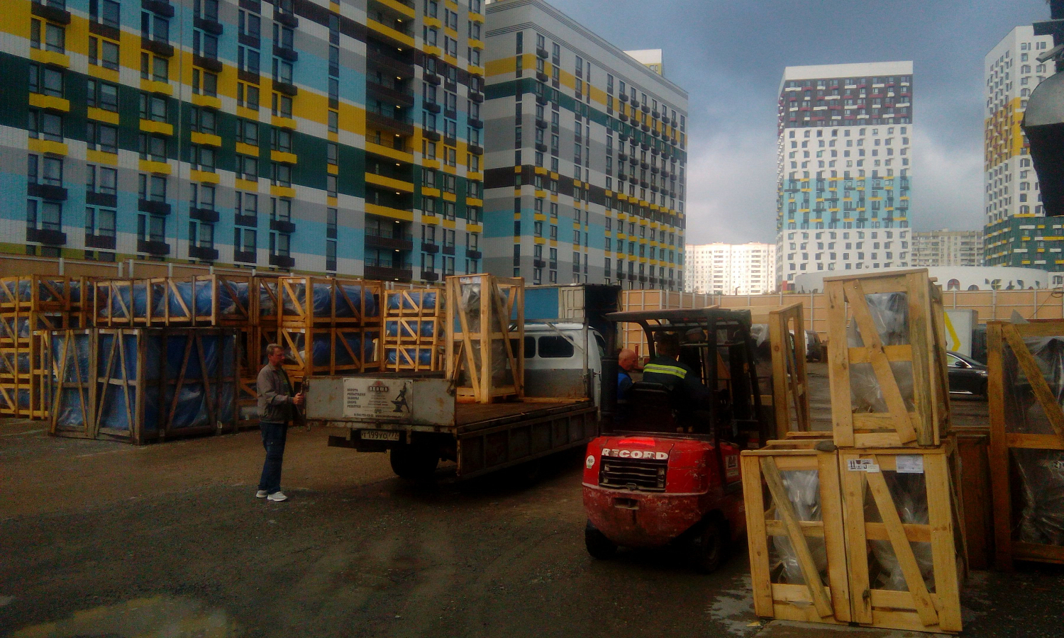 Отгрузка винтового и поршневых компрессоров