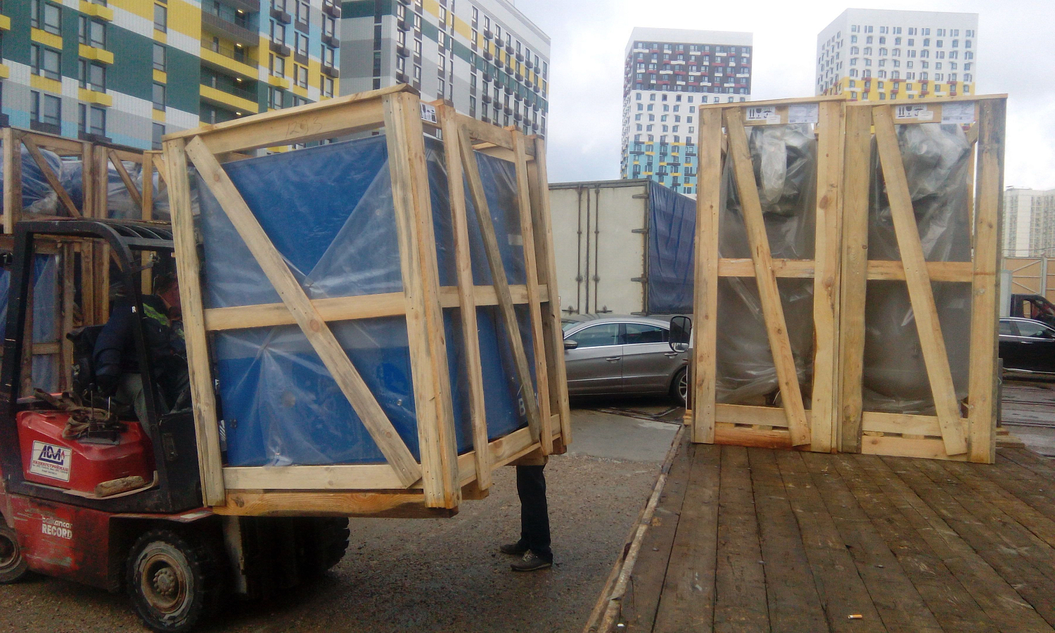 Отгрузка винтового и поршневых компрессоров